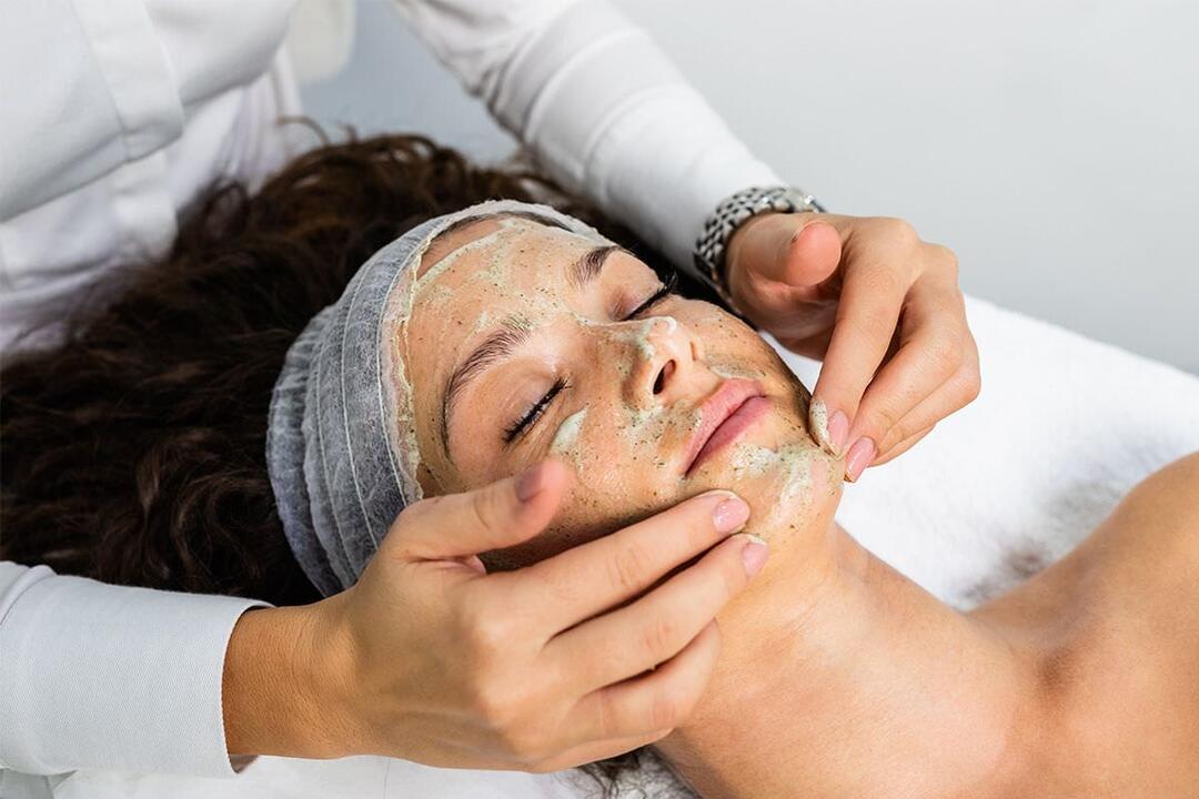 Deluxe Facial At Home for 1 Hour Melbourne VIC