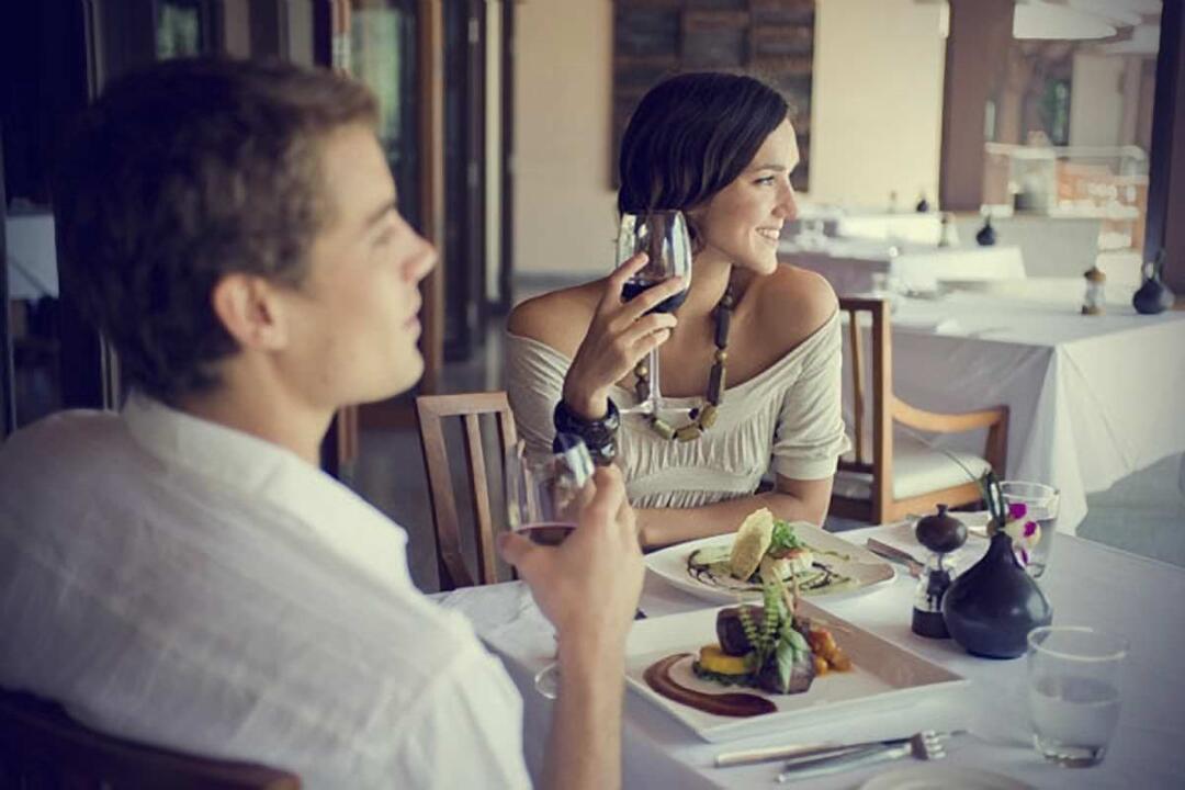 Drive and Lunch for 2 at Albert River Winery Gift Voucher - Helensvale QLD