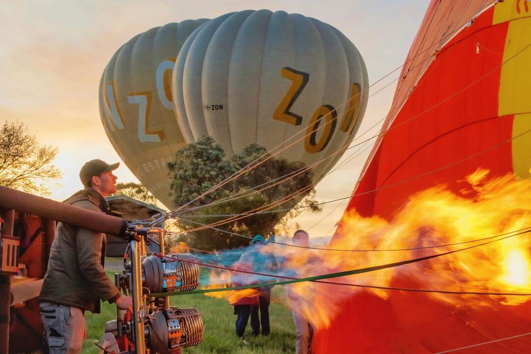 Ballooning the Yarra Valley with Breakfast Yarra Valley VIC