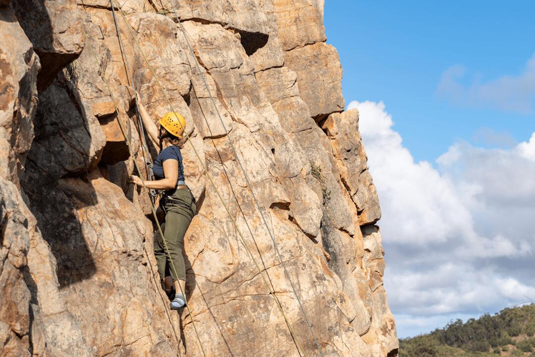 Rock Climb and Abseil at Onkaparinga - Gift Voucher or Instant Booking - Blewitt Springs SA