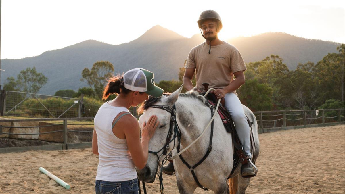 Farm Frolic &amp; Wine Delight Instant Booking - Mount Samson QLD