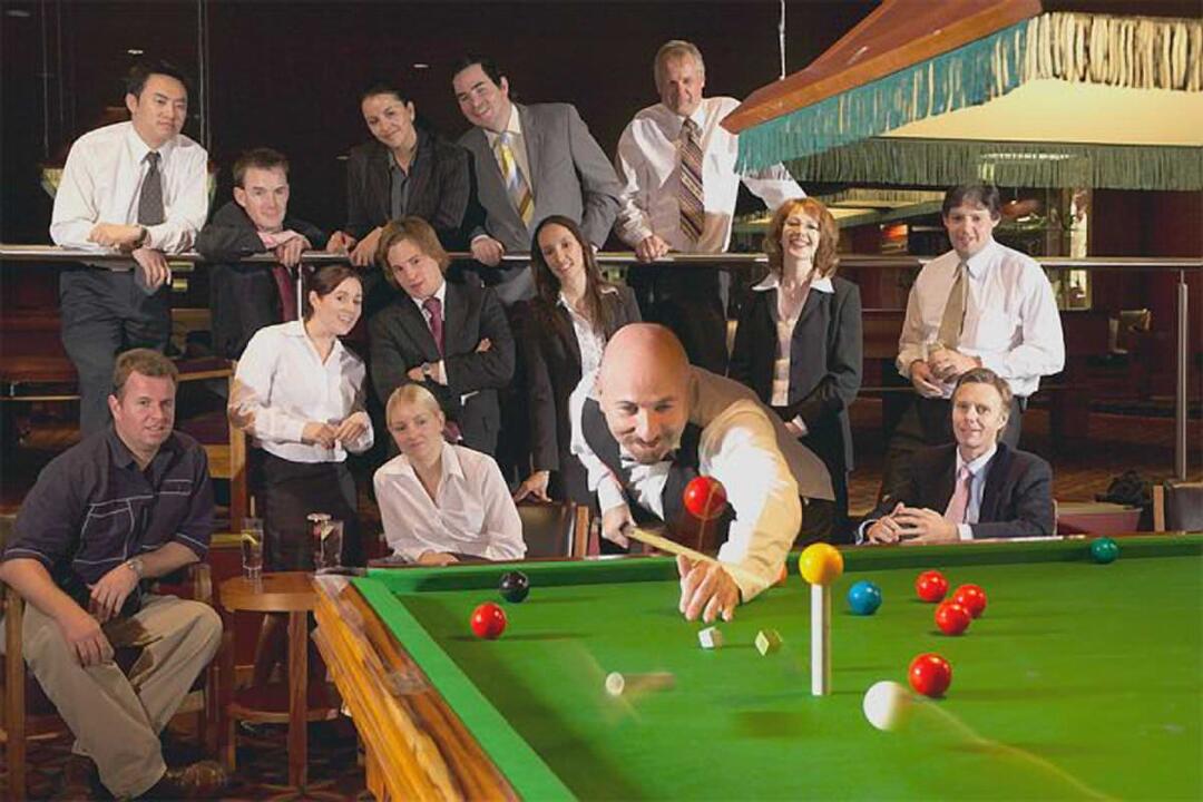 Snooker Experience with a Champ for up to 10 Gift Voucher - Melbourne VIC